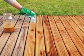 Enhance the look of wood with the right stain from our collection. Best Deck Stain Reviews Lovetoknow