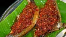 Homemade grilled fish | Ikan bakar (ingredient list provided ...