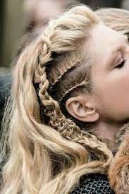 Vikingské účesy jsou další vrstvou kultury,pomocí kterého můžete získat další informace o životě vikingské účesy: 47 Lagertha Ideas Ucesy Vikingove Vlasy