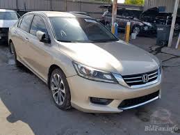 Honda accord debuts our first accord was a hatchback that shocked the industry with its features, refinement and high sales. Honda Accord Sport 2015 Gold 2 4l 4 Vin 1hgcr2f57fa117807 Free Car History