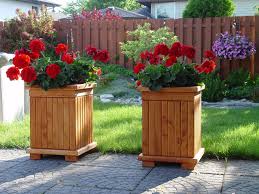 25 Diy Wood Planter Box Designs For