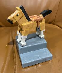 minecraft brown horse with saddle