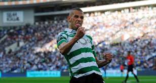 Comme c'était annoncé, l'attaquant algérien islam slimani a renforcé les rangs de l'olympique lyonnais. Leicester City Target Sporting Lisbon Forward Islam Slimani