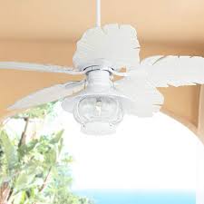 Andersonlight fan tropical palm ceiling fan is the best leaf ceiling fan because it includes an energy efficient led light, a reversible and this fan has carved wooden leaves on the blades and a lightly colored white sun bowl light. 52 Casa Vieja Tropoical White Palm Leaf Outdoor Led Ceiling Fan 94g59 Lamps Plus