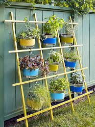 diy trellis vertical container garden