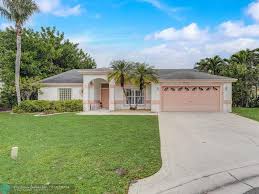 1145 peninsula way greenacres fl