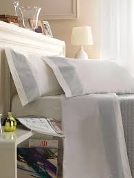 Double Size Bed Sheet Set With Applied