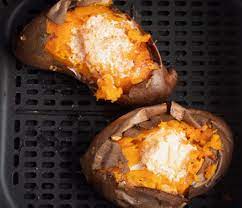 air fryer sweet potatoes with hot honey
