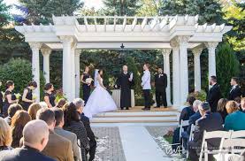 outdoor wedding venue vs indoor