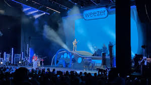 weezer concert highlights fiddler s