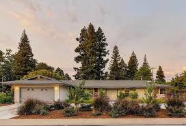 140 mering ct sacramento ca 95864