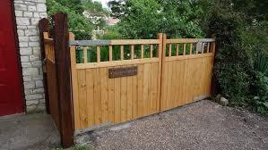 Baywood Driveway Gate Gates And Fences Uk