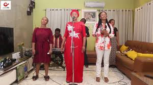 Top gospel singer, tope alabi, was recently subjected to a prank by one of her daughters, ayomikun, in the viral influencer social media challenge. Tope Alabi In 21 Days Family Covenant Praise Day 20 Youtube