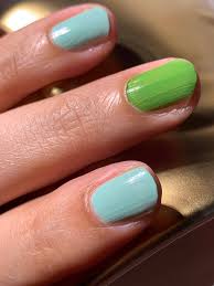 gucci glossy nail polish