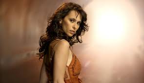 surprising facts about ghost whisperer