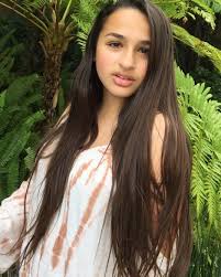 At age 5, jennings openly identified as a girl, with the support of her parents, who felt their daughter had gender dysphoria — the feeling of discomfort or. Pin On Jazz Jennings