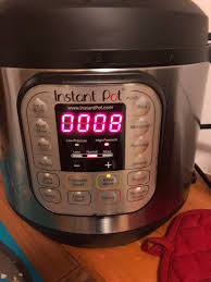 1 line , 2 lines and a mini crock pot. New To Instant Pot Is The Keep Warm Button Supposed To Be On At The Same Time When I Am Pressure Cooking Checked Everywhere No Answers Avail Instantpot