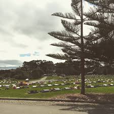 photos at manukau memorial gardens