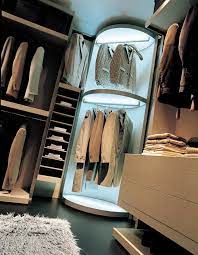 walk in closet with innovative corner
