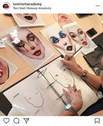 professional makeup courses in dubai