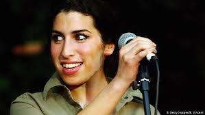 Receive sms from amy winehouse. Amy Winehouse Zwischen Soulmusik Und Drogen Top Thema Podcast Dw 02 08 2011