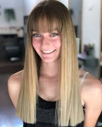 Our stylist reveals the best types of bangs for thin hair, and shows flattering haircuts and hairstyles with fringe for thin & fine hair. 30 Sexiest Wispy Bangs You Need To Try In 2021