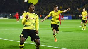 ▻ sub now dortmund 2 hamburg 0: Bundesliga Round Up Michy Batshuayi Scores Twice As Dortmund Beat Frankfurt 3 2 Football News Sky Sports