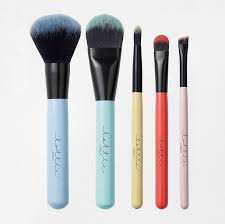 five of the prettiest makeup brush sets