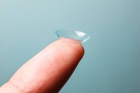 what to know before you get contact lenses