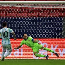 Lionel Messi, Argentina through to Copa ...