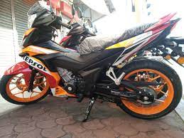 Below you will get all official honda bike price in bd 2021 with all honda bangladesh motorcycle showroom address & honda motorbikes specifications & images. 2020 Honda Rs150r V2 Already At Dealers Bikesrepublic