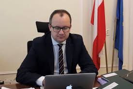 How to file application to the commissioner. Rzecznik Praw Obywatelskich Adam Bodnar Zakazony Koronawirusem Polityka I Spoleczenstwo