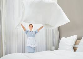 what bedding do hotels use and why