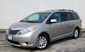 2017 toyota sienna the daily drive