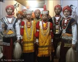 Its summits vary in elevation from 4,000 to 6,000 feet (1,220 to 1,830 metres). Meghalaya Culture Festivals In Meghalaya Tribes Of Meghalaya