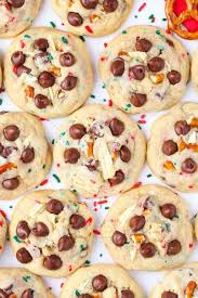 On this list, you'll find the top christmas cookies to make this season. 90 Easy Christmas Cookies 2020 Best Recipes For Holiday Cookie Ideas