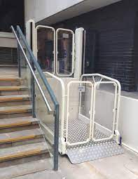 external platform lift for wheelchair