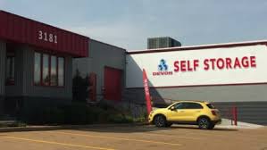 self storage locations in saint louis