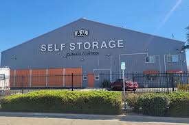 self storage units palmdale ca near