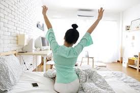 sleeping without using an air conditioner