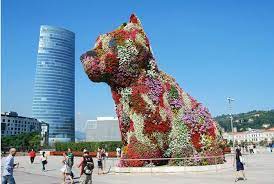 American artist jeff koons, famous for his large scale cartoony sculptures, was commissioned to create a piece to be displayed at bad arolsen in germany in 1992. Beyond The Poker Table 25 Dogs In Art Art Which Dog Are You Jeff Koons