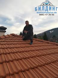 Ремонтиране и изграждане на покриви за цялата страна, хидроизолация на покриви, халета, доставка и монтаж на безшевни улуци, поцинковани улуци, pvc улуци, медни улуци, подмяна на стари виж обяви от същата категория като ремонт на покриви варна,добрич,шумен Remont Na Pokrivi V Cyalata Strana