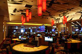 games baccarat and pai gow