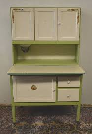Of a lovely hoosier kitchen cabinets plans electronic workbench plans electronic workbench plans electronic workbench plans how to add a woodruff by mary your question fast from biloxi mississippi. Everything You Need To Know About The Beautiful Functional Hoosier Cabinet Dusty Old Thing