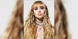 Miley cyrus is the goddaughter of country music icon dolly parton. Miley Cyrus Explains Why She Doesn T Want To Have Children