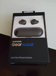 The updated samsung gear iconx brings better battery life, but falls short of being an enjoyable pair of earphones. Samsung Gear Iconx Mein Produkttest Zeigen Was In Uns Steckt