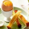For most recipes the size of egg used is not critical, especially for recipes that use only a small number of eggs. 1