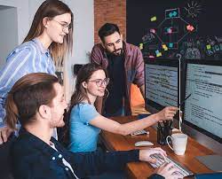 Many computer science and computer engineering jobs require a bachelor's degree and pay well after graduation, but earning a master's computer science focuses mostly on troubleshooting issues on a software level. Computer Science Vs Computer Engineering Which Degree To Study In 2021 Mastersportal Com