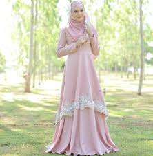 Tema warna silver dan pink. 17 Baju Nikah Simple Elegen Yang Sesuai Untuk Ratu Sehari