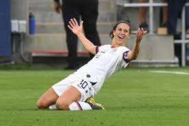 Carli lloyd is a true legend, u.s. Carli Lloyd Defends Herself After Critics Call Her Tone Deaf For Sharing Photo Of Free Car Amid Coronavirus Pandemic The Independent The Independent